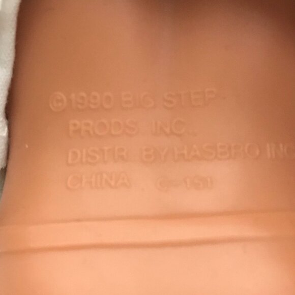 Mattel 2015 Barbie & 1990 Big Step Ken Bride and Groom Doll Set - Picture 6 of 6